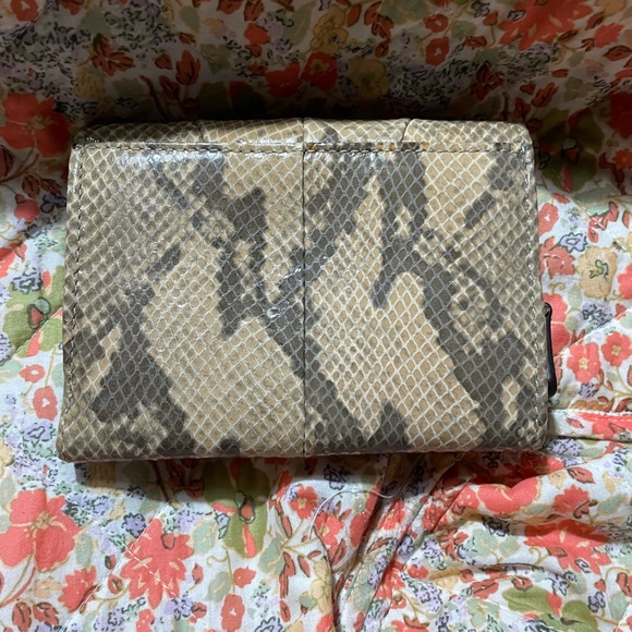 Customized Snakeskin Wallet - Picture 2 of 4